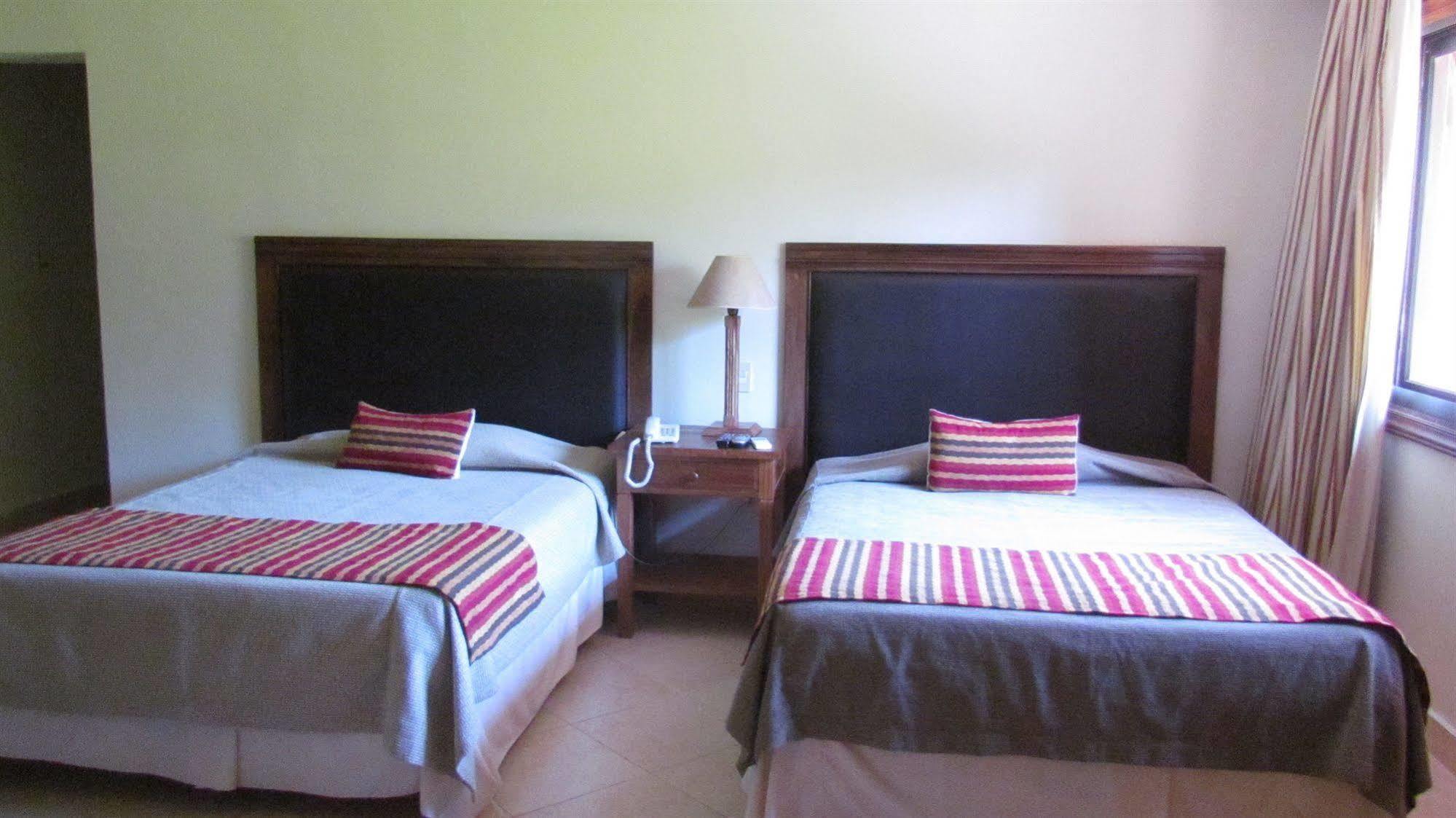 Terrazas Del Sol Apart-Hotel Lambare Экстерьер фото